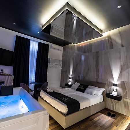 Maximum Suite & Spa 巴勒莫 外观 照片