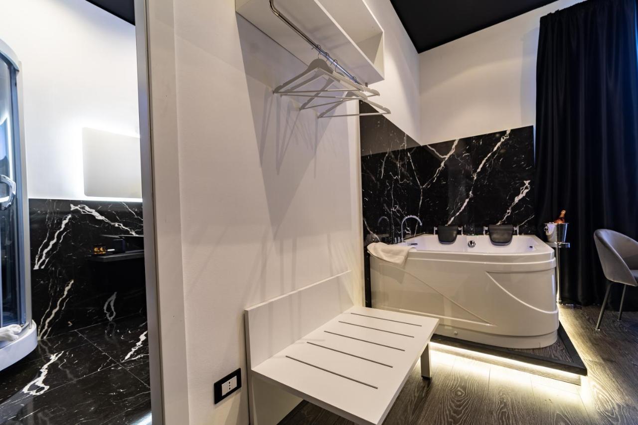 Maximum Suite & Spa 巴勒莫 外观 照片