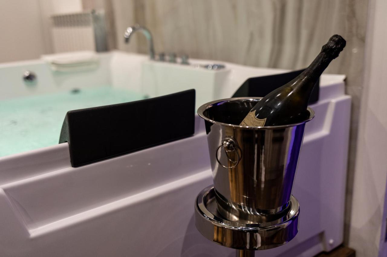 Maximum Suite & Spa 巴勒莫 外观 照片