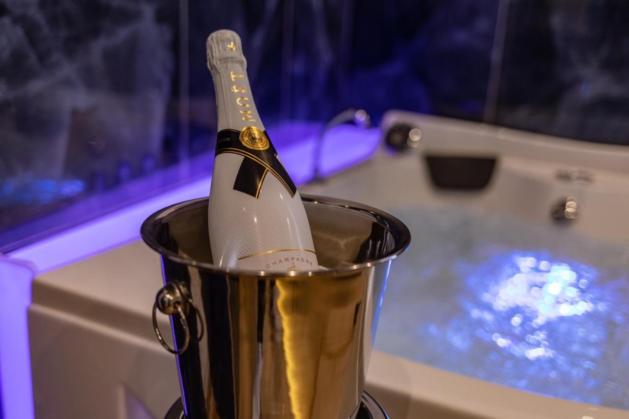 Maximum Suite & Spa 巴勒莫 外观 照片